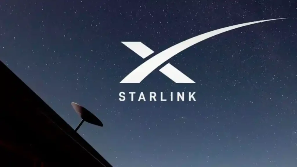 Starlink utiliza miles de pequeños satélites para transmitir señal de internet a un receptor en tierra.