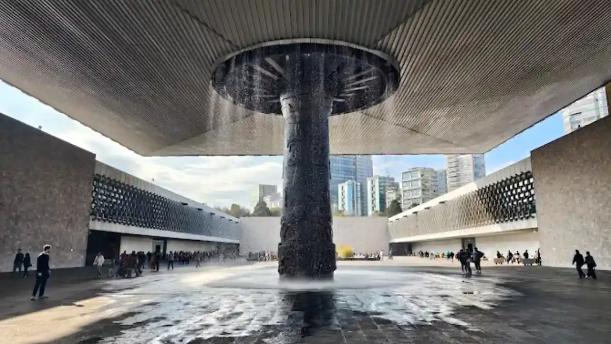 Entrada al Museo Nacional de Antropología de la CDMX.